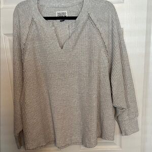American Eagle Outfitters Light Gray Waffle Knit Split V-Neck Pullover